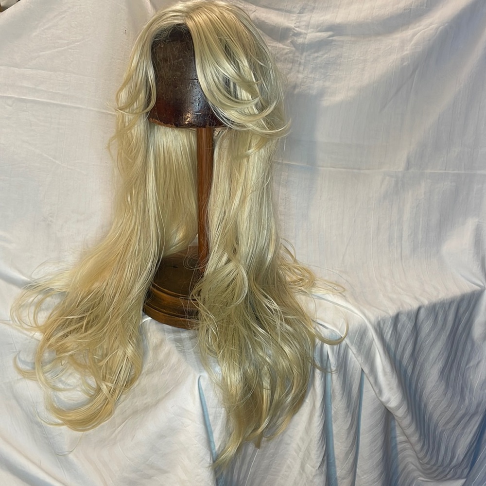 Wig  FF210